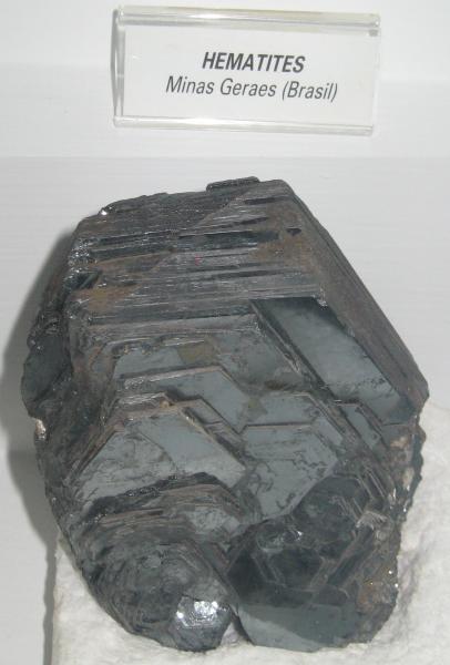 Hematite_Brazil.jpg