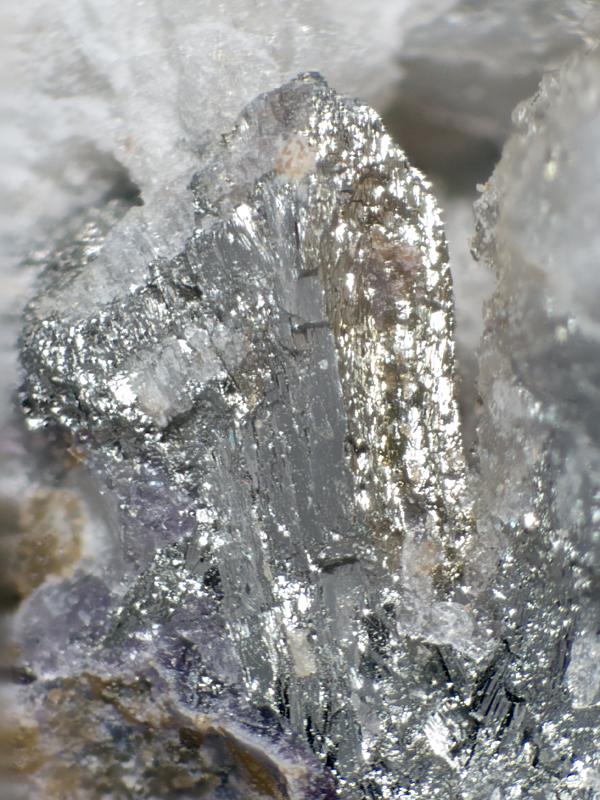 krennerite02.jpg