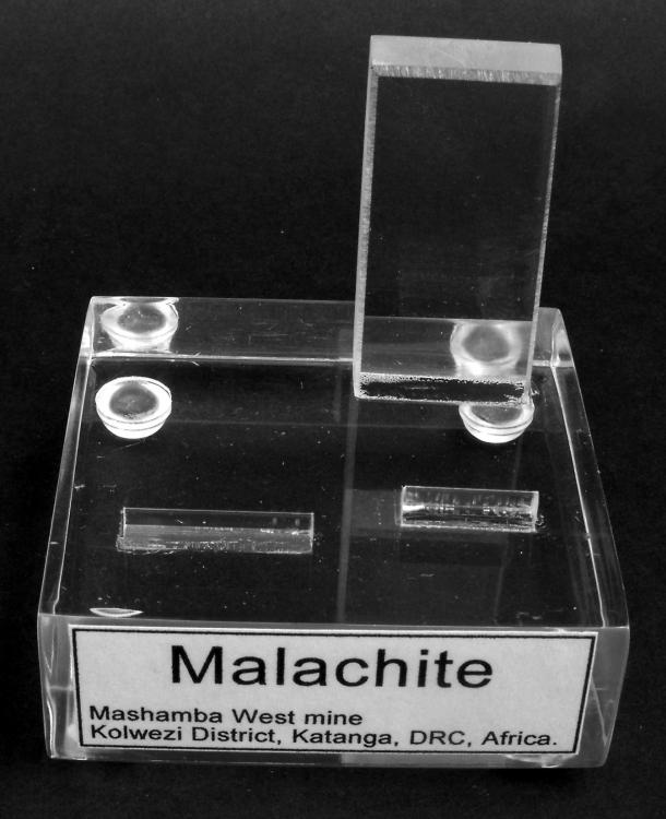 LF_CONGO MALACHITE_DRC_STAND & LABEL_1.jpg