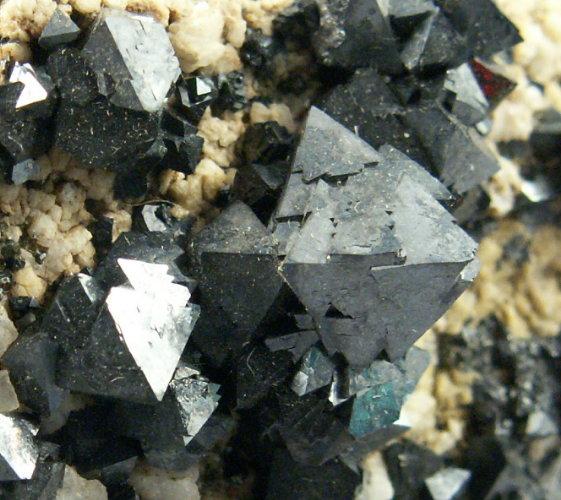 Magnetite-0112-2.jpg