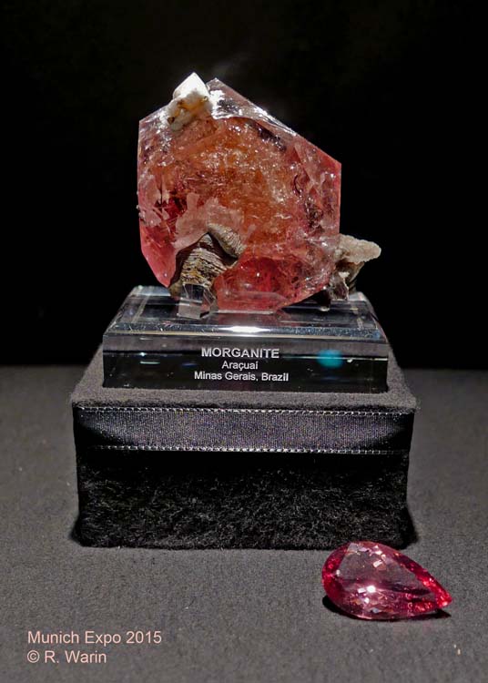 Morganite_10195_R.jpg