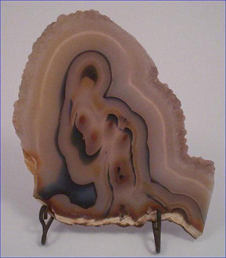 Mother_Mary-Agate.jpg