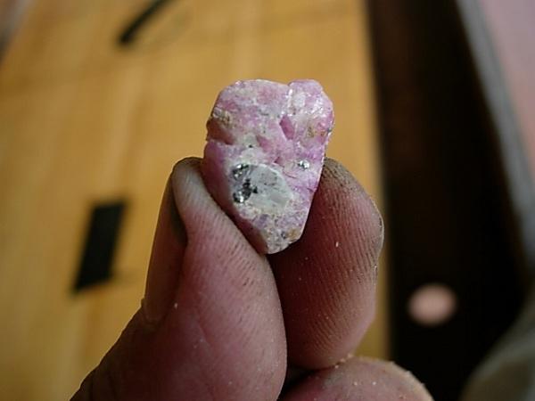 new corundum 006.JPG