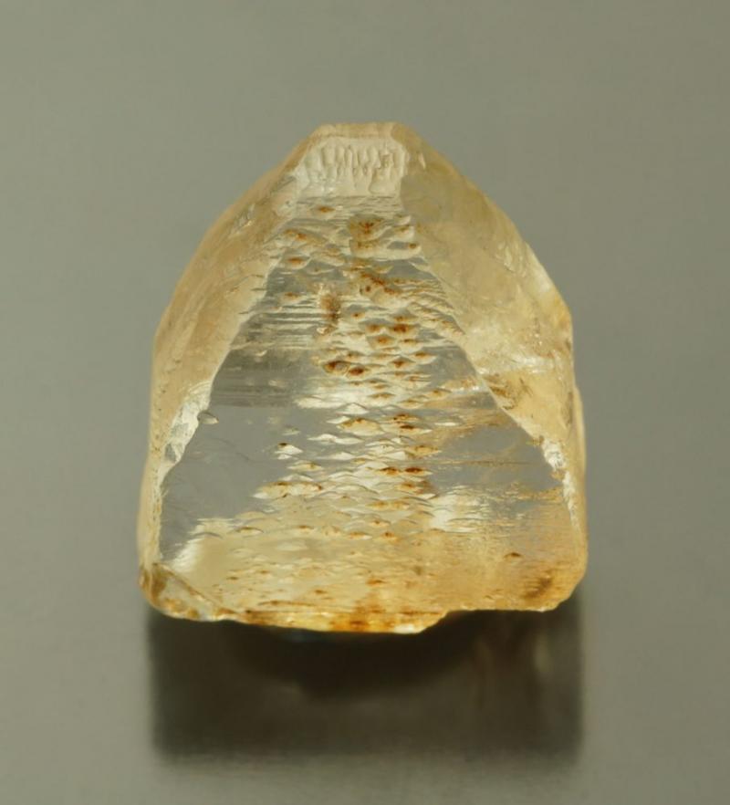 Petalite Burma 1.jpg