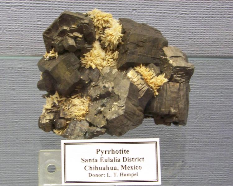 pyrrhotite_Mexico_HT.jpg