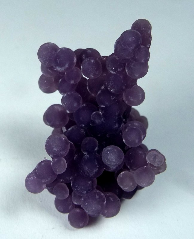 Quartz - Indonesia 27-8-3 (grape agate) 4 cm (649x800).jpg