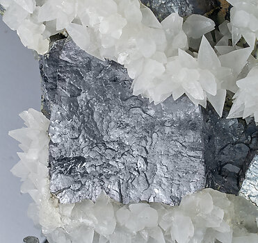 R124a Galena, Calcite.jpg
