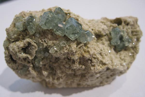 Sainte-Marie-aux-Mines 2009 - Demantoid Madagascar.jpg