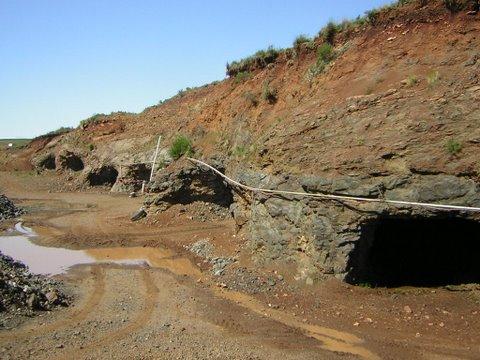 Santio Mine-02.jpg