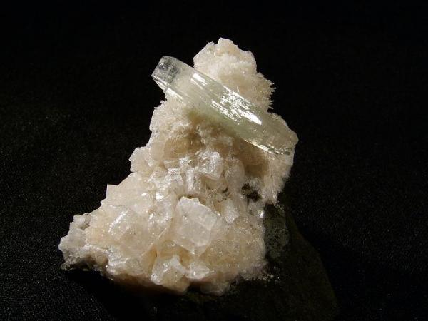 SKYE MINERALS 067.JPG