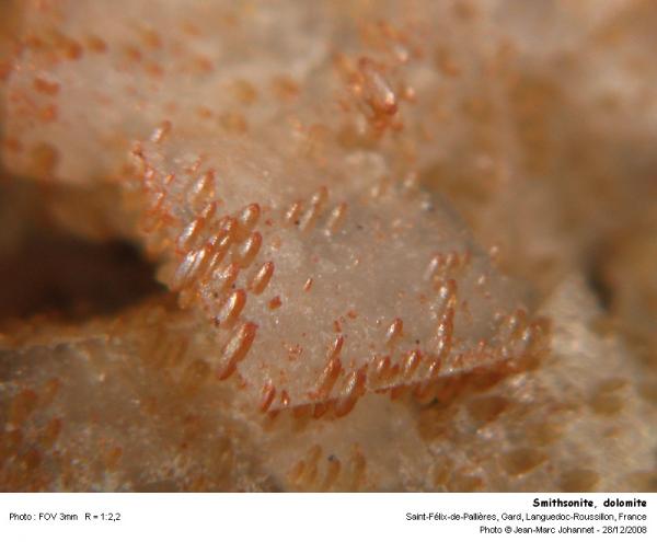 smithsonite_dolomite.jpg