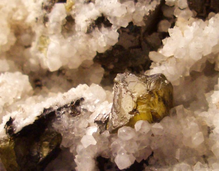 Sphalerite 09.JPG