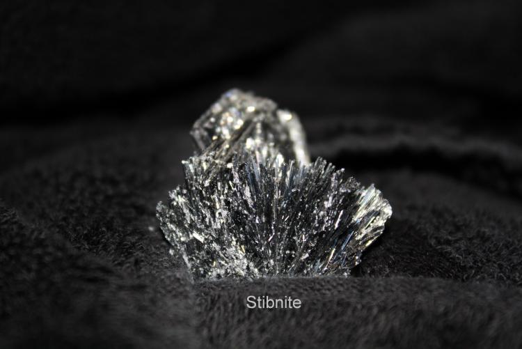 Stibnite #1D.jpg