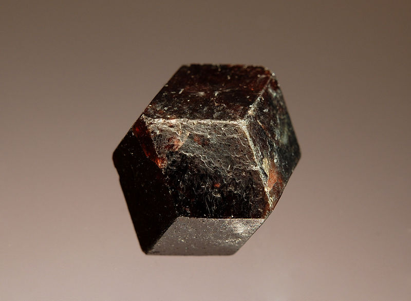 0184 Almandine.jpg