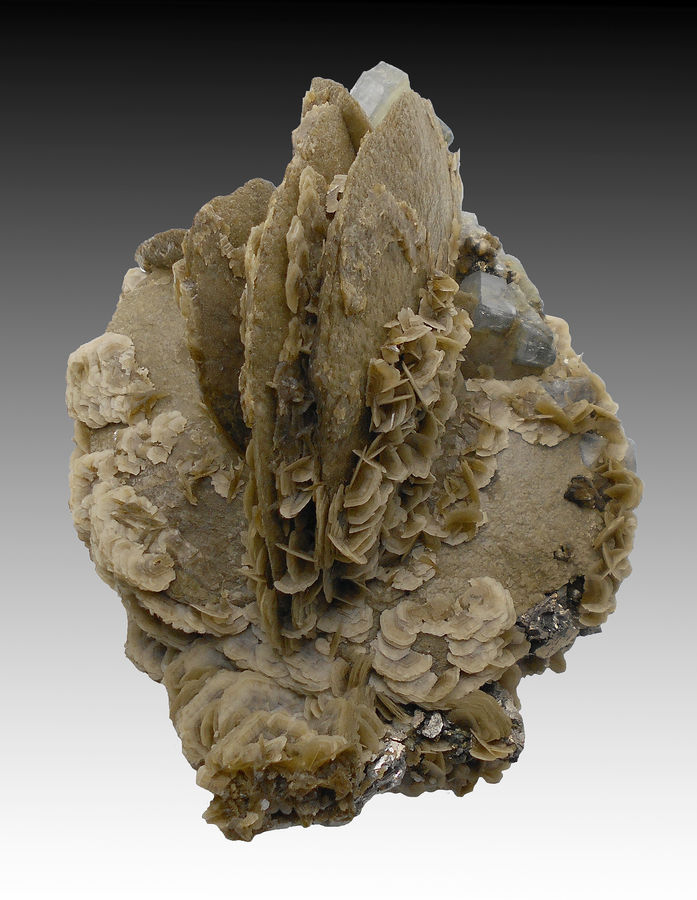 01 - SIDERITE ON ARSENOPYRITE.jpg