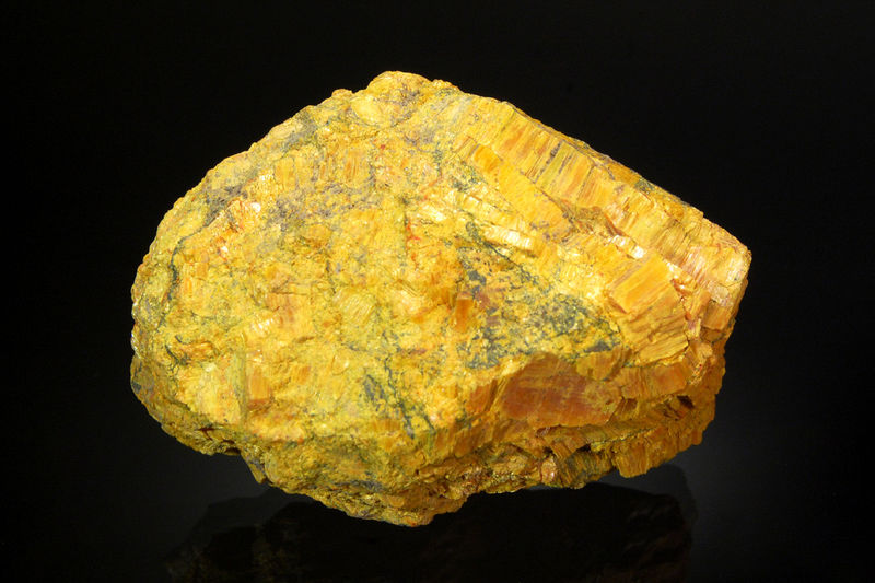 0271 Orpiment - Getchell Mine, Nevada.jpg