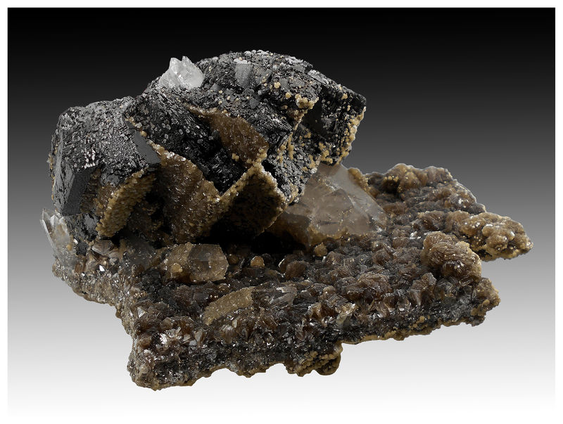 03 - FERBERITE CLUSTER WITH QUARTZ AND MUSCOVITE.jpg