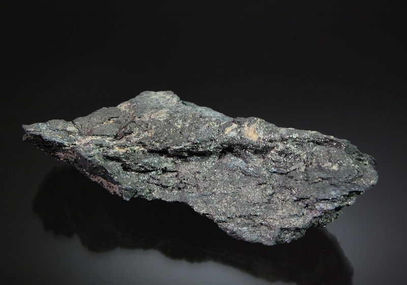 0405 Graphite - Nanortalik, Kitaa Province, Greenland.jpg