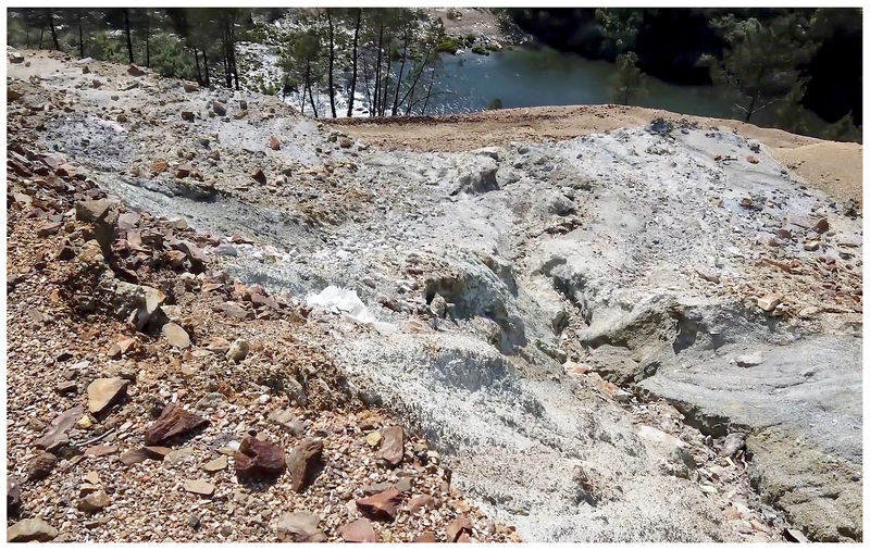 04 - CABECO DA PIAO MINE DUMPS.jpg