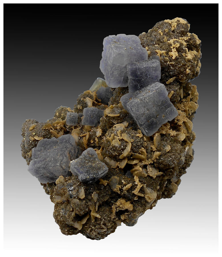 04 - FLUORITE ON MUSCOVITE WITH FLUOAPATITE.jpg