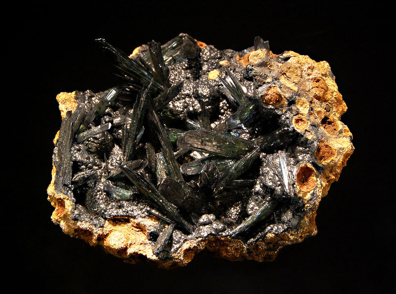 0540 Vivianite.jpg