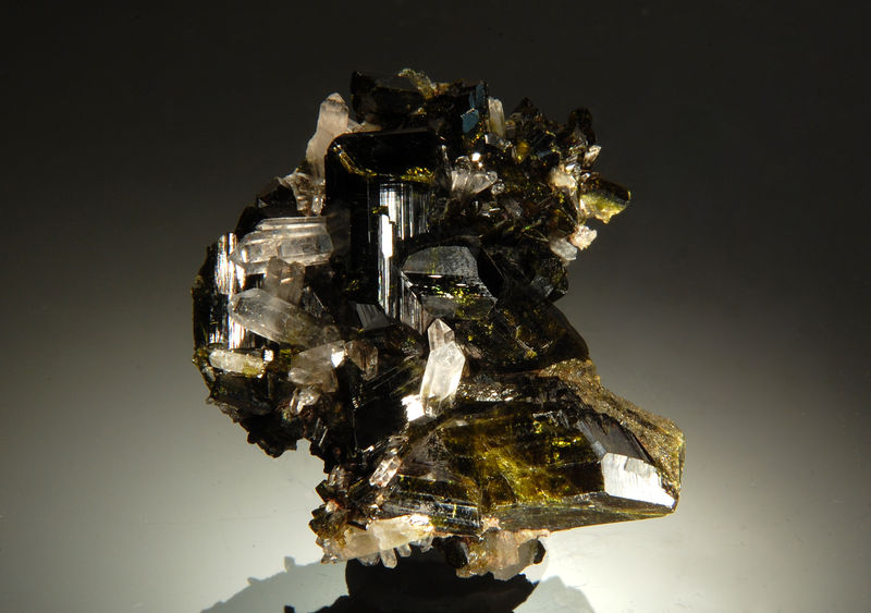 0839 Epidote.jpg