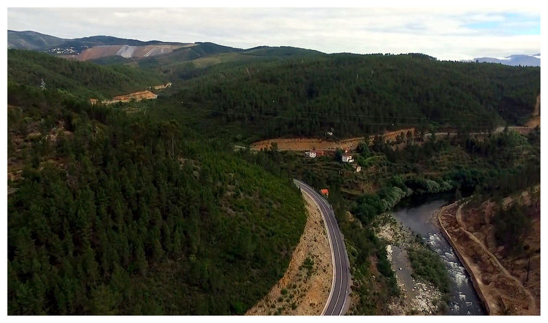 09 - RIVER AND ROAD TO PANASQUIERA.jpg