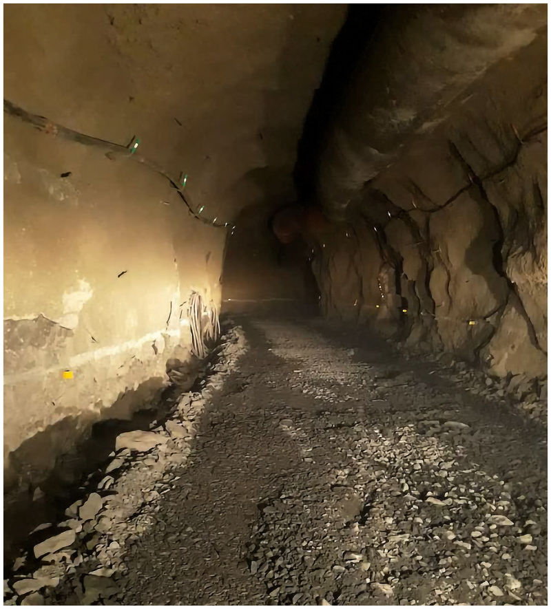 11 - HUANAZALA MINE DRIVE TO MAIN GALLERY.jpg