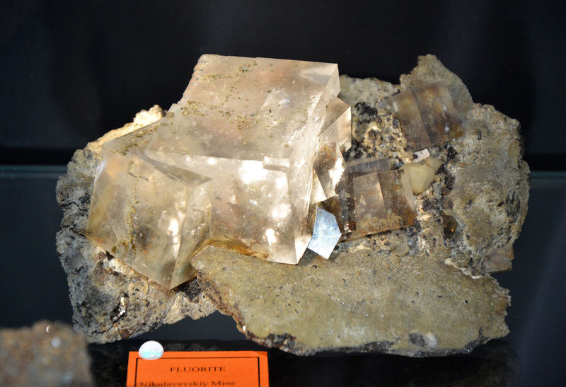 14 Fluorite - Dal'Negorsk.jpg