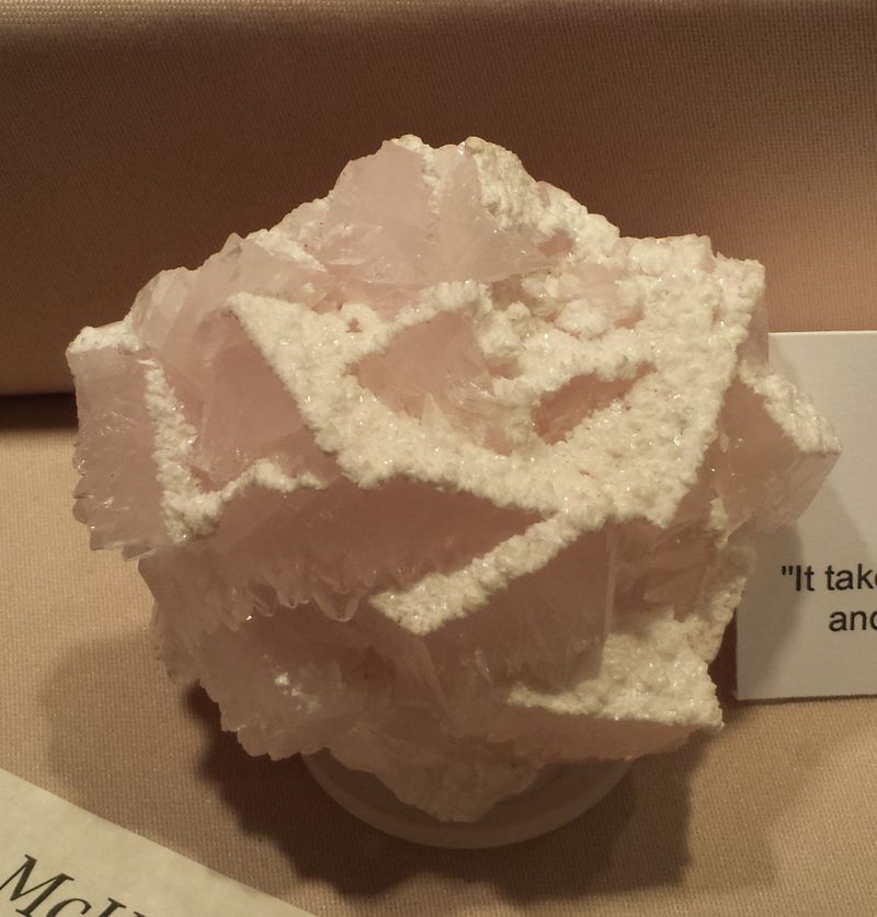 20150213 Calcite on Calcite Taxco.jpg