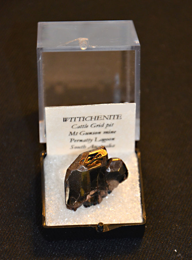 21 Wittichenite - Australia.jpg