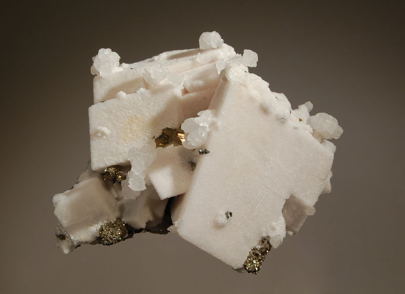 2250 Calcite.jpg