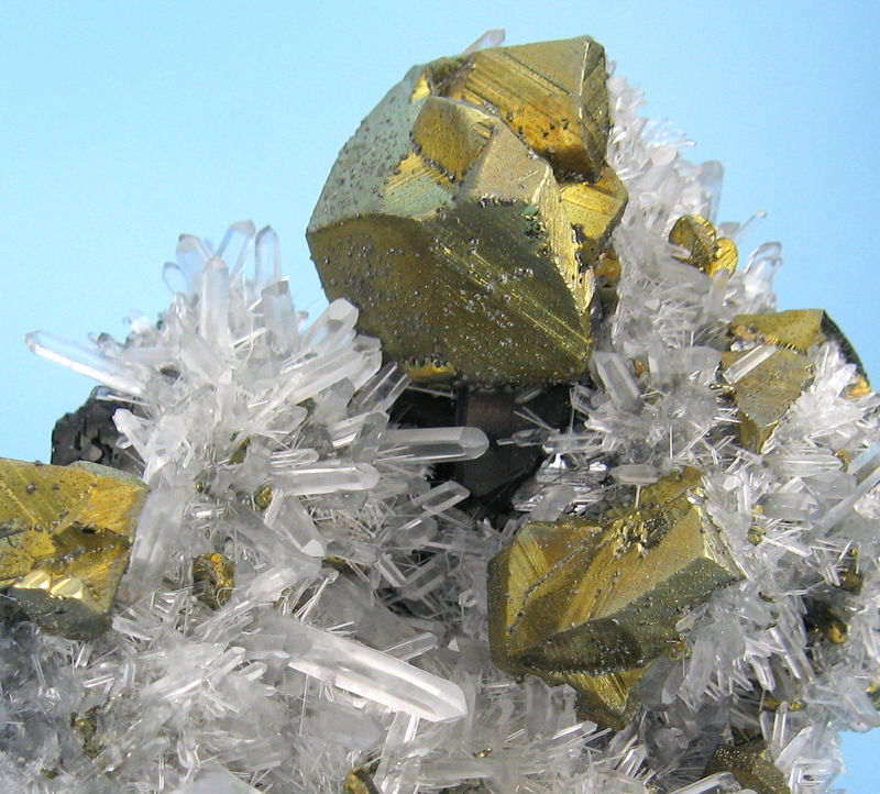 2272M-chalcopyrite3.jpg