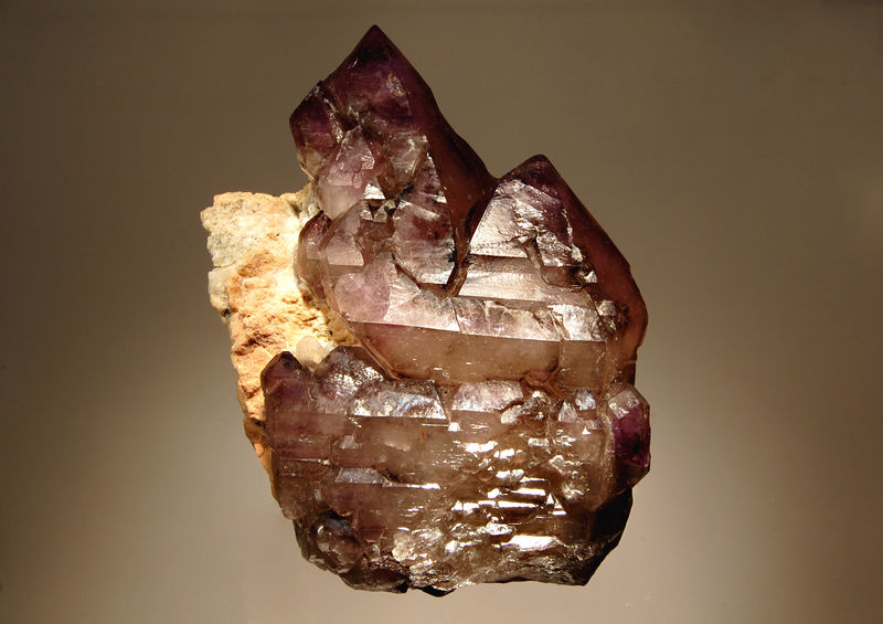 2276 Quartz var. amethyst.jpg