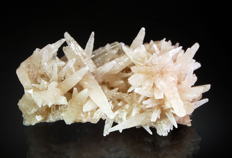 2484 Calcite - A. L. Davis #4, Cave-in-Rock District, Hardin Co., Illinois.JPG