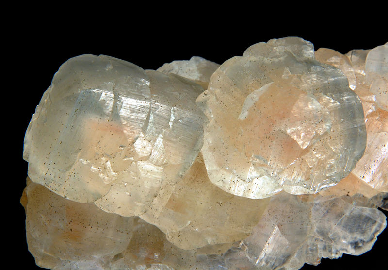 2502 Calcite (top) - Leiping Mine, Hunan Province, China.jpg