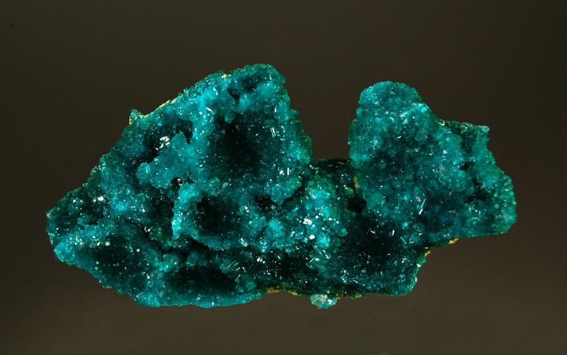 2634 Dioptase - Ntola Mine, Dem. Rep. of Congo (2).jpg