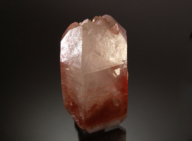 2696 Quartz (2) - Mangatabohangy,  Amoron'i Mania, Madagascar.jpg