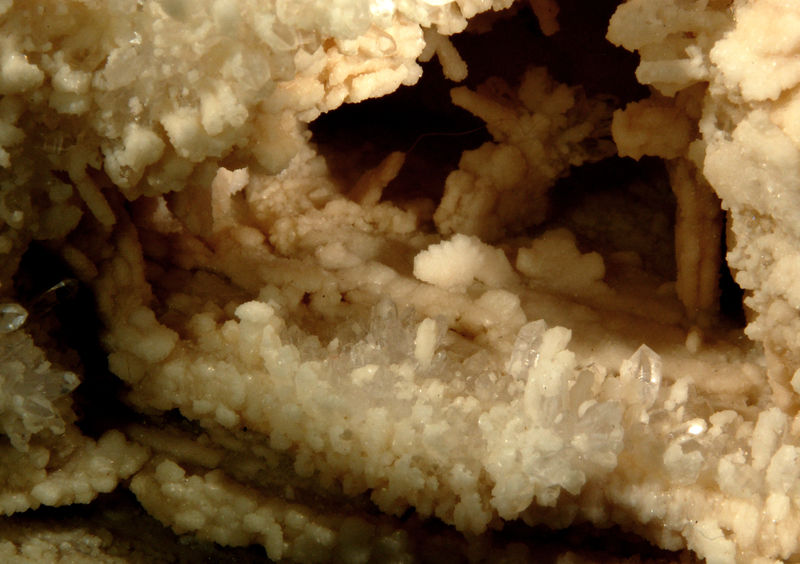 2713 Calcite - Boldut Mine (detail).jpg