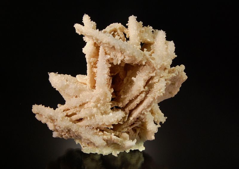 2713 Calcite Quartz - Boldut Mine, Cavnic, Maramures, Romania.jpg