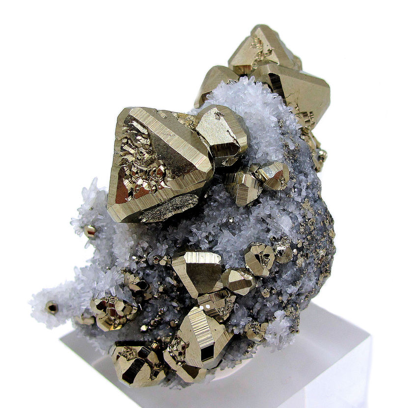 2793M-pyrite2.jpg