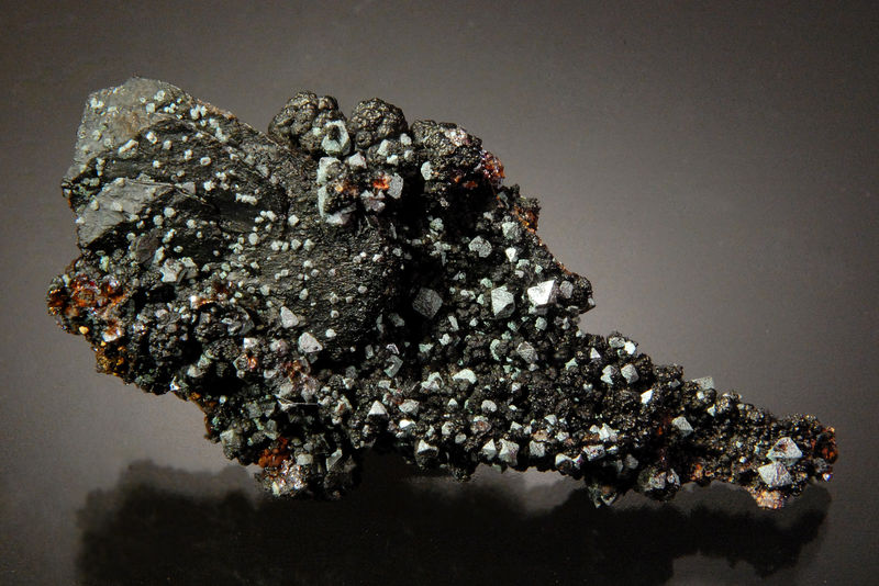 2830 Cuprite on Goethite - Czar Shaft, Copper Queen Mine, Bisbee, Cochise Co., Arizona.jpg