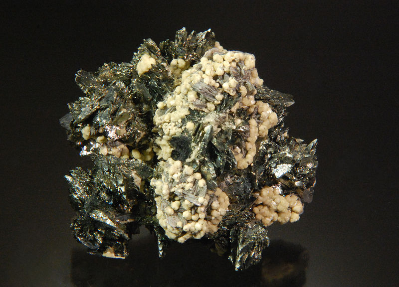 2848 Arsenopyrite, Siderite, Marcasite - Panasqueira Mine, Covilha, Castelo Branco, Portugal.jpg