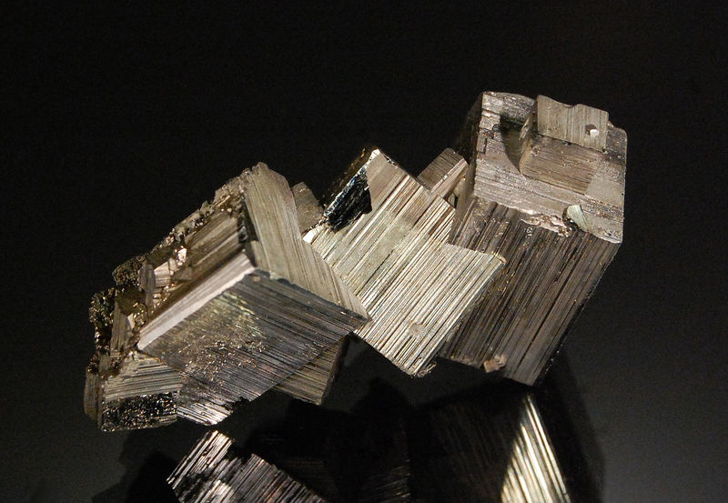2907 Pyrite - Dalnegorsk, Primorskiy Kray, Russia.jpg