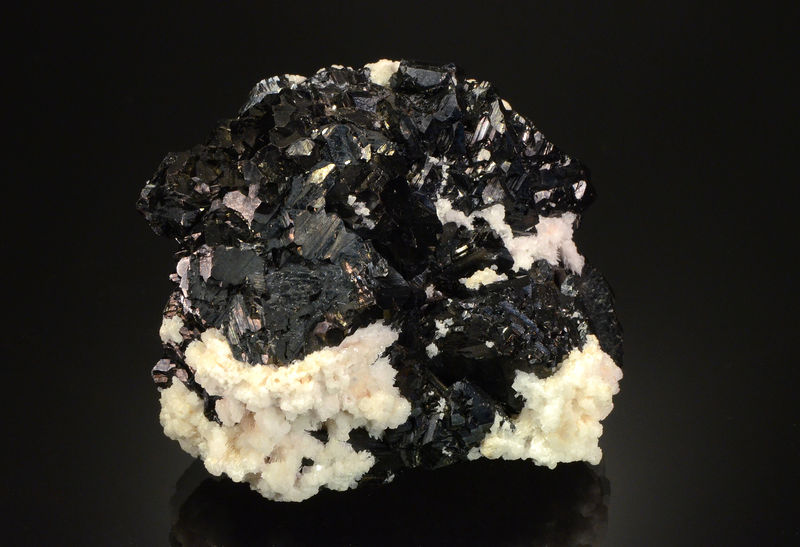 3013 Sphalerite - Casapalca Mine, Chicla District, Huarochiri Prov., Lima Dept., Peru.jpg