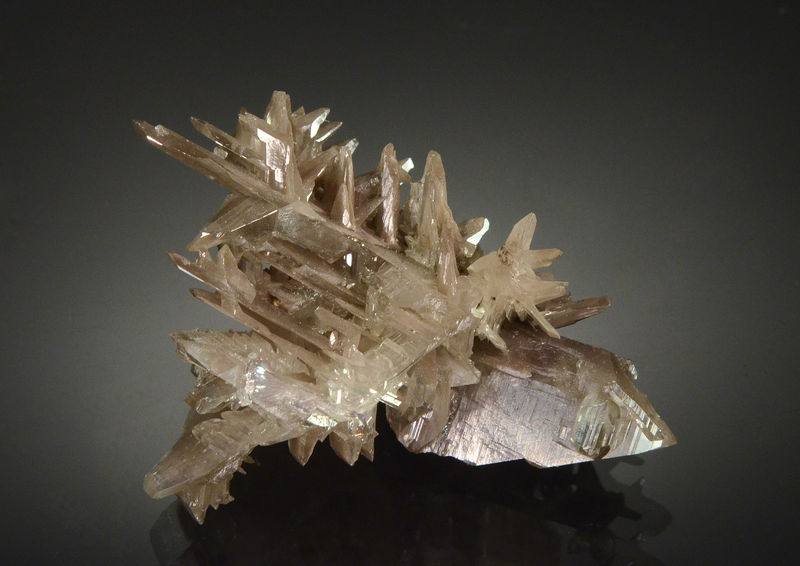 3050 Cerussite - Nakhlak Mine, Anarak, Nain, Isfahan, Iran.jpg