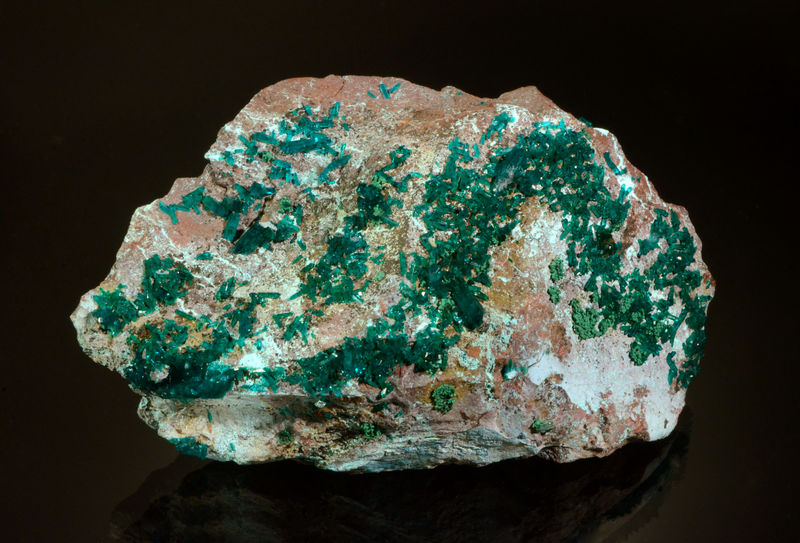 3054 Dioptase - Reneville, Pool Dept., Rep. of Congo.jpg