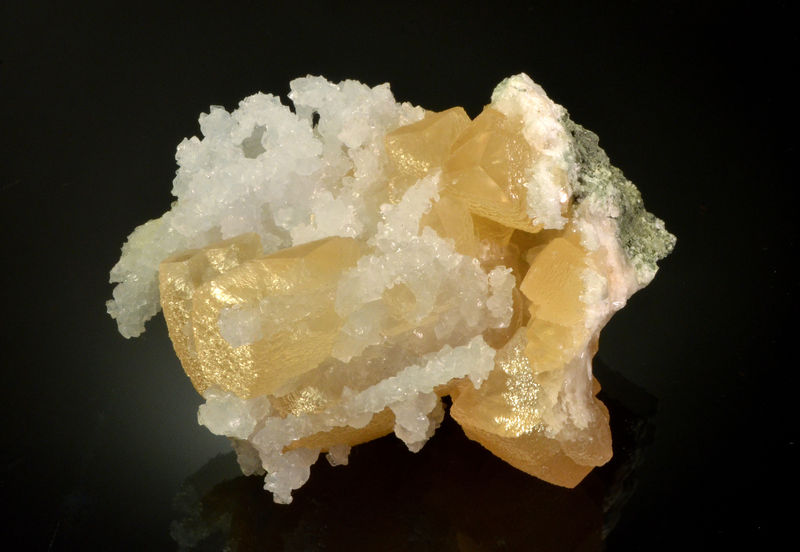 3152 Calcite 2 - Malad Quarry, Mumbai District, Maharastra, India.jpg