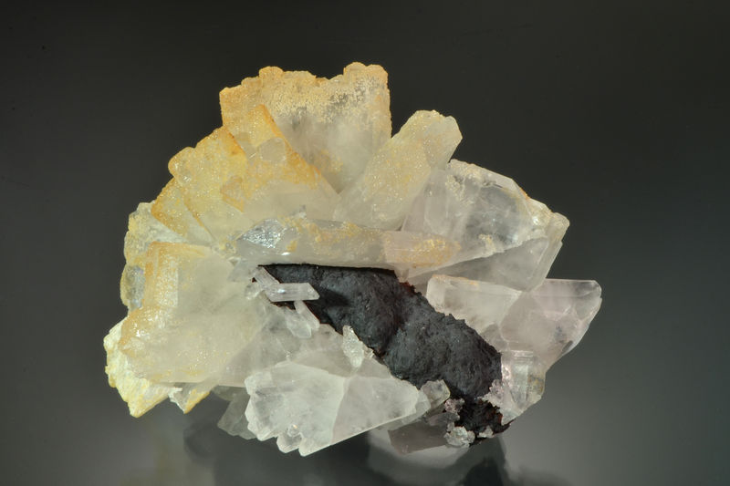 3168 Barite - Megalo Livadi, Seriphos, Cyclades, Greece.jpg