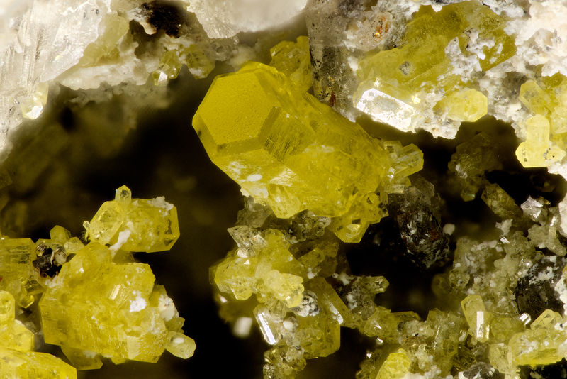 4525 mimetite.jpg